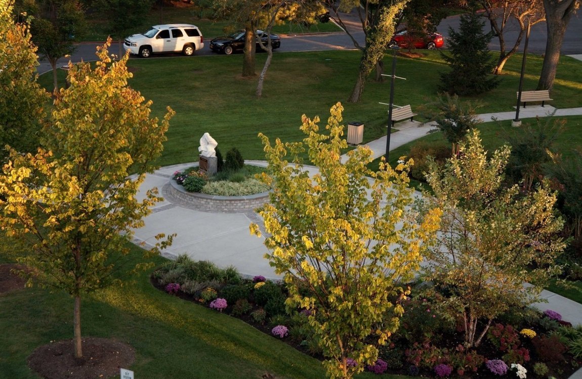 Central-Park-Plaza-Statue-Sculpture-Marble-Stone-Brick-Paver-Dusk